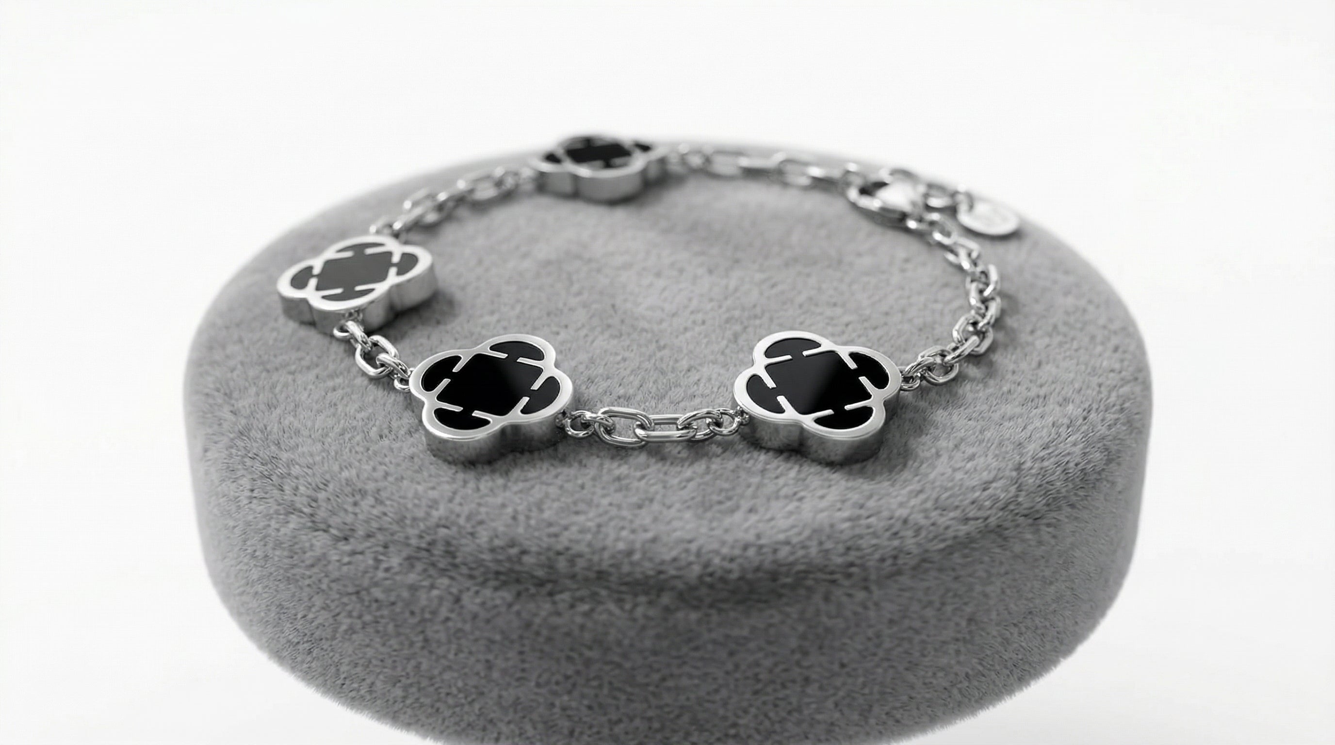 Bracelet Argent Trèfle des Oasis : Noir